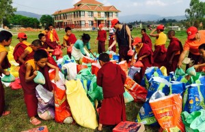 young monks_organizing relief